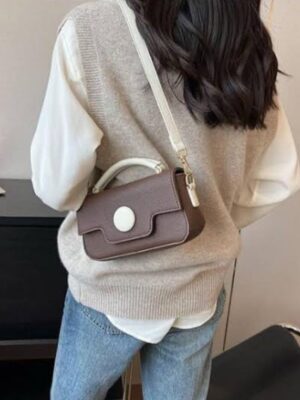 The iconic Dot bag CROSSBODY 17